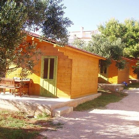 Bungalows Starine Tribunj Tribunj  Ngoại thất bức ảnh